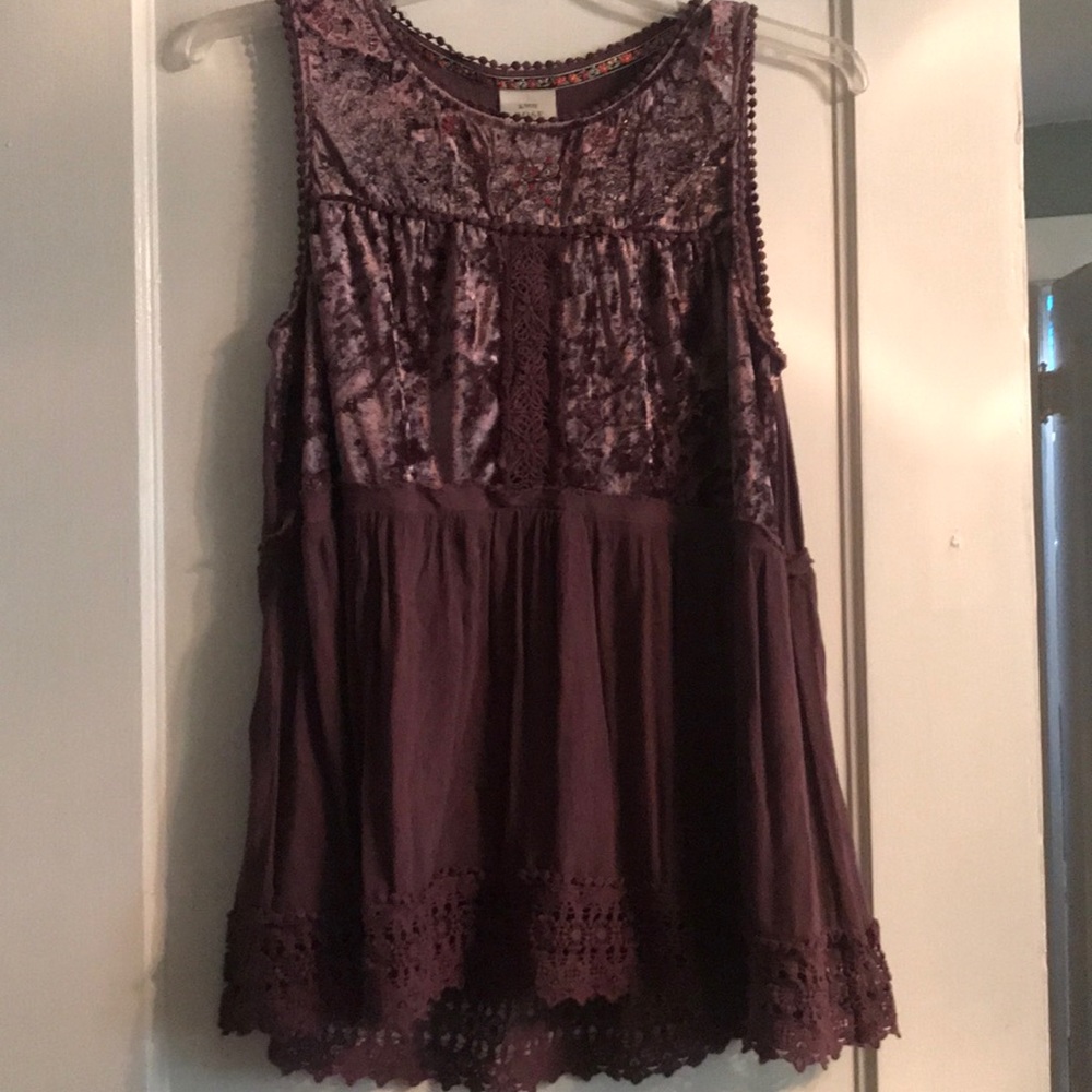 Cute purple tank/blouse